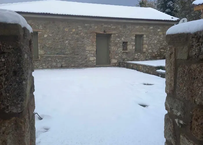 Konstantina 2 Сasa de vacaciones Agia Varvara (Akrata)